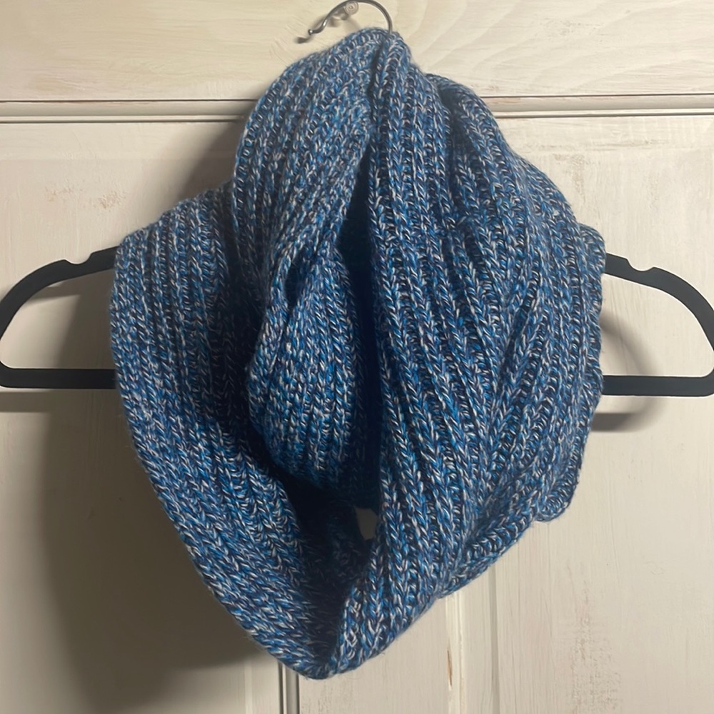 Knit Scarf